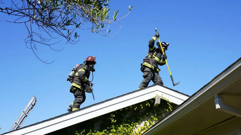 Roofing contractor near me for Cutler Bay homes